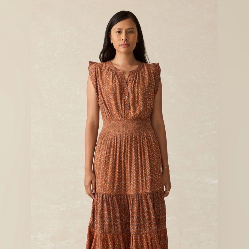 Faherty Woodstock Print Midi Dress in Chestnut Blossom Small V Neck Button Front